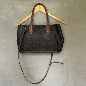 CALVIN KLEIN WOMEN’S LOGO TOTE BAG